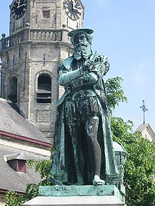 220px-Gerardus_Mercator_statue